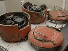 Обнародованы записи черных ящиков самолета Качиньского Обнародованы записи черных ящиков самолета Качиньского
