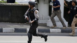 Серия взрывов произошла в столице Индонезии Серия взрывов произошла в столице Индонезии