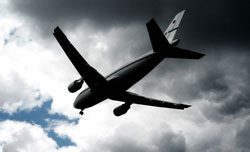 Boeing 737 рухнул в Средиземное море Boeing 737 рухнул в Средиземное море