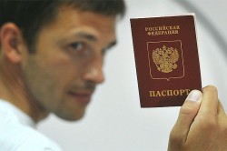 Россияне разочаровались в Европе и массово возвращаются домой Россияне разочаровались в Европе и массово возвращаются домой