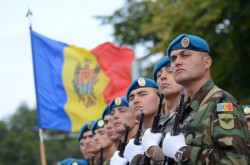 Додон запретил молдавским военным участвовать в учениях на Украине