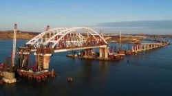 В Крыму ответили на призыв остановить строительство Крымского моста В Крыму ответили на призыв остановить строительство Крымского моста