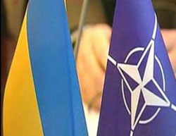 Двери НАТО для Украины открыты Двери НАТО для Украины открыты