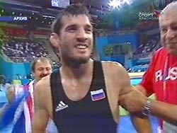 Борец принес России еще одно "золото" Борец принес России еще одно "золото"