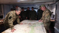 Порошенко утвердил план захвата Донецка и Луганска Порошенко утвердил план захвата Донецка и Луганска