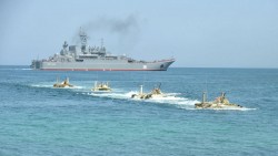 Путин начал внезапные учения в Черном море Путин начал внезапные учения в Черном море