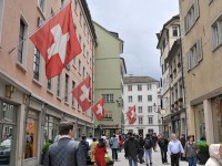 Швейцарцы проголосовали против мигрантов