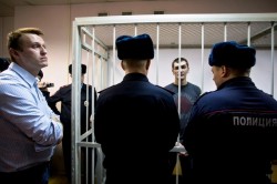 Братьям Навальным дали срок Братьям Навальным дали срок