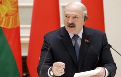 Миролюбивый Лукашенко готов применить силу Миролюбивый Лукашенко готов применить силу