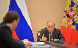 Путин поручил правительству улучшить уровень жизни граждан