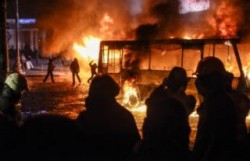 Луганск и Славянск подсчитывают погибших Луганск и Славянск подсчитывают погибших