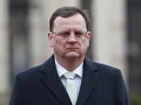 Премьер-министр Чехии уходит в отставку Премьер-министр Чехии уходит в отставку