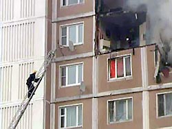 Во взрыве дома в Москве подозревают националистов Во взрыве дома в Москве подозревают националистов