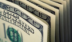Доллар и евро поставили новый рекорд Доллар и евро поставили новый рекорд