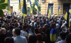 «Майдан» грозит Петру Порошенко «Майдан» грозит Петру Порошенко