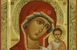 Православные отмечают День Казанской иконы Божией матери