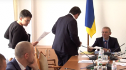 Савченко сорвала заседание Рады Савченко сорвала заседание Рады