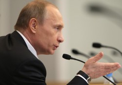Путин заставит мигрантов уважать традиции Путин заставит мигрантов уважать традиции