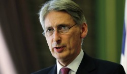 МИД Британии потребовал вернуть Крым Украине МИД Британии потребовал вернуть Крым Украине