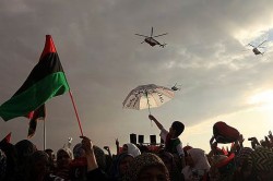 Ливия просит НАТО задержаться