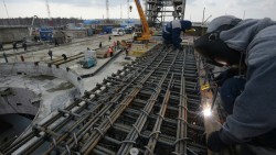 Строители «Восточного» объявили голодовку Строители «Восточного» объявили голодовку