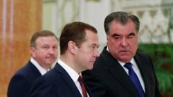Мигрантам из Таджикистана упростят условия для работы в России Мигрантам из Таджикистана упростят условия для работы в России