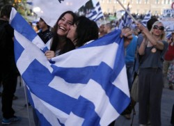 Фидель Кастро поздравил Ципраса с итогами референдума