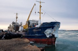 Экипаж «Амурской» пытался эвакуироваться Экипаж «Амурской» пытался эвакуироваться