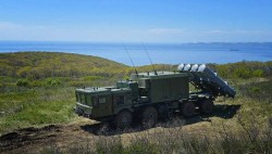 Япония пообещала ответить на размещение ракет на Курилах Япония пообещала ответить на размещение ракет на Курилах