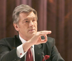 Ющенко ищет подход к России Ющенко ищет подход к России