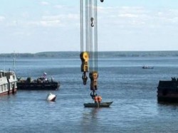 Металлолом уходит в небо Металлолом уходит в небо