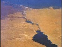 Корабли ВМС Ирана вошли в Суэцкий канал Корабли ВМС Ирана вошли в Суэцкий канал