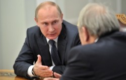Путин встретился с учеными-экономистами