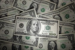 Доллар и евро бьют новые рекорды Доллар и евро бьют новые рекорды