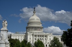 Сенат США согласовал новый пакет антироссийских санкций Сенат США согласовал новый пакет антироссийских санкций