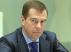 Медведев проведет Совет по противодействию коррупции