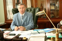 Медведев назначил главу ВАК Медведев назначил главу ВАК