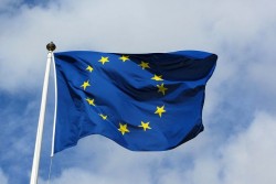 Испании и Португалии грозят санкции Испании и Португалии грозят санкции