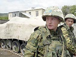 Грузия требует замены российских миротворцев Грузия требует замены российских миротворцев