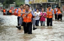 Китай выделил 83 миллиона долларов пострадавшим от наводнений 