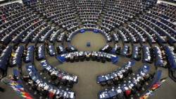 Европарламент критикует Москву Европарламент критикует Москву