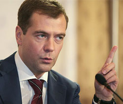 Медведев едет в Сингапур Медведев едет в Сингапур