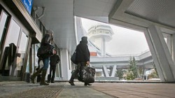 В Кремле оценили введенный Белоруссией безвизовый режим В Кремле оценили введенный Белоруссией безвизовый режим