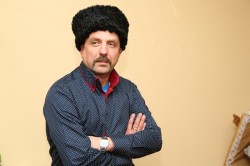 Гуляет по тундре казак удалой… Гуляет по тундре казак удалой…