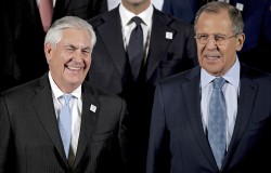Встреча Лаврова с Тиллерсоном стала главным событием консультаций G20 Встреча Лаврова с Тиллерсоном стала главным событием консультаций G20