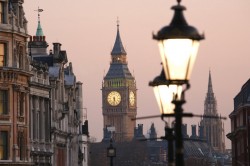 Британия прекратила политический диалог с Россией Британия прекратила политический диалог с Россией