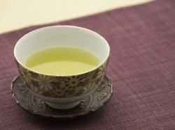 Японцы нашли цезий в чае