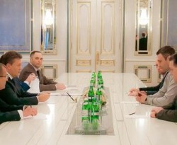Янукович и оппозиция договорились Янукович и оппозиция договорились