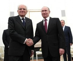 Путин встретился с президентом Италии Путин встретился с президентом Италии