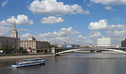 Москва разогревается Москва разогревается
